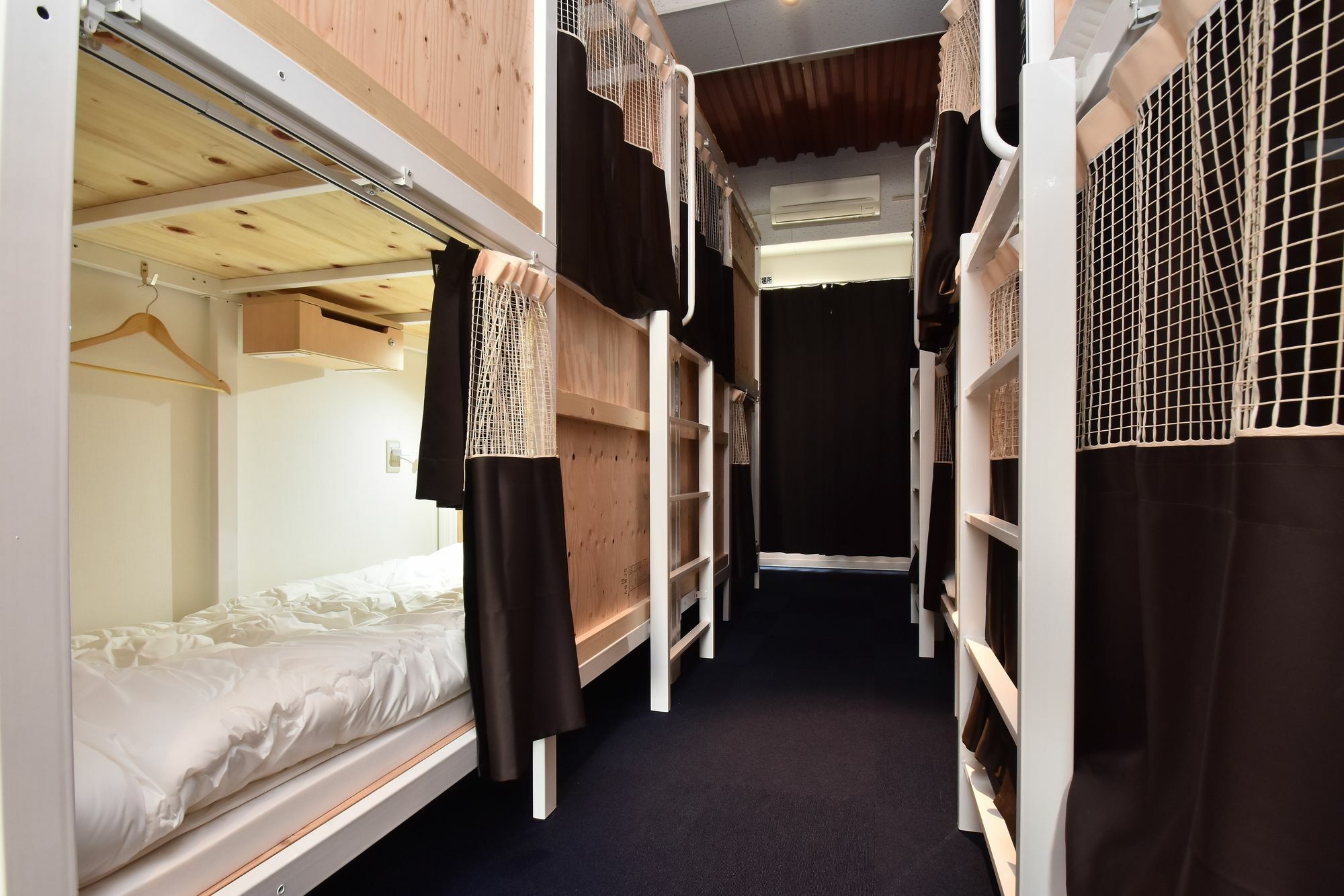 Hostel Enisia Namba Οσάκα Εξωτερικό φωτογραφία